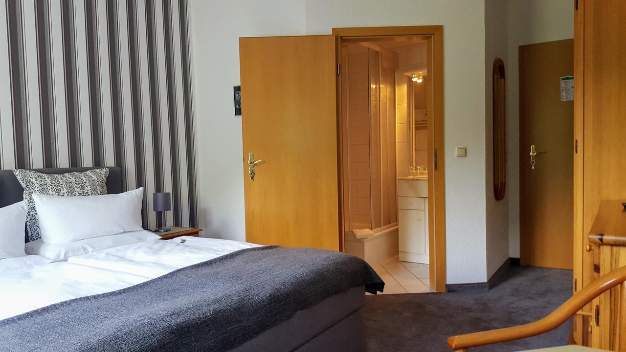 Kurhotel บาด ซูเดอโรเดอ ภายนอก รูปภาพ