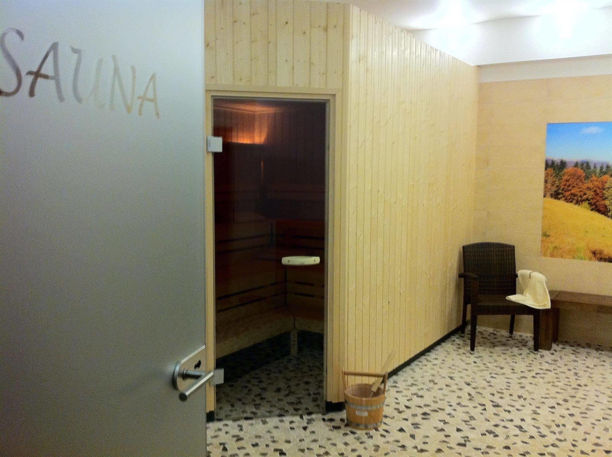 Kurhotel บาด ซูเดอโรเดอ ภายนอก รูปภาพ